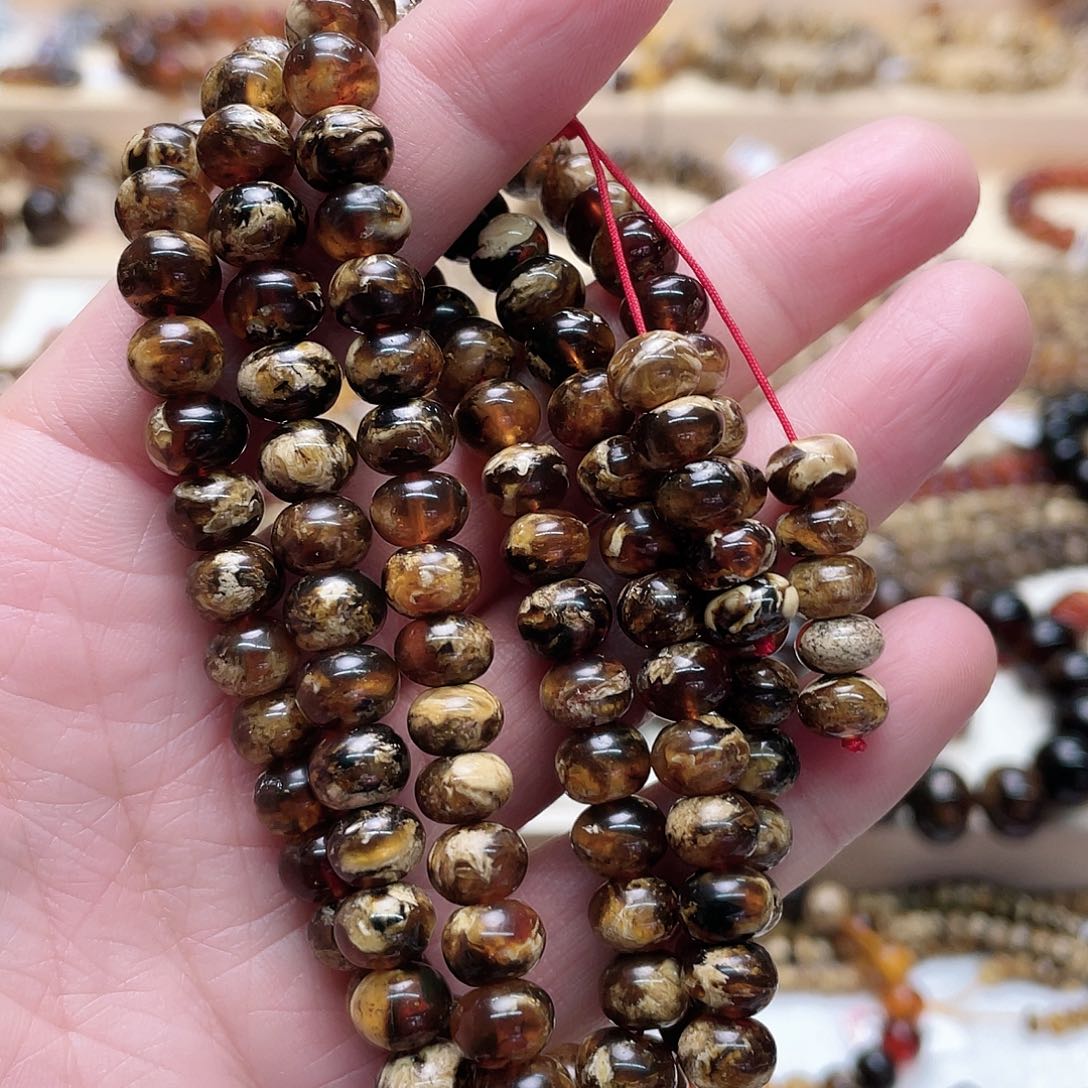 琥珀裸石未镶嵌薰*草八