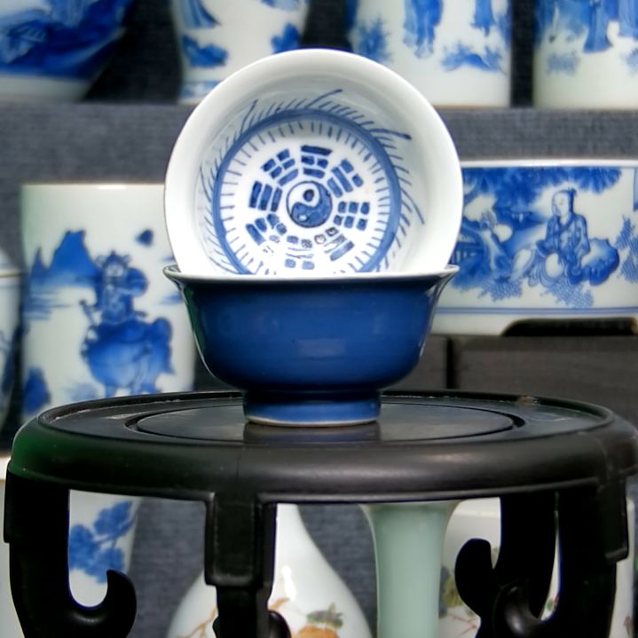 糊***生小杯两个完整无缺