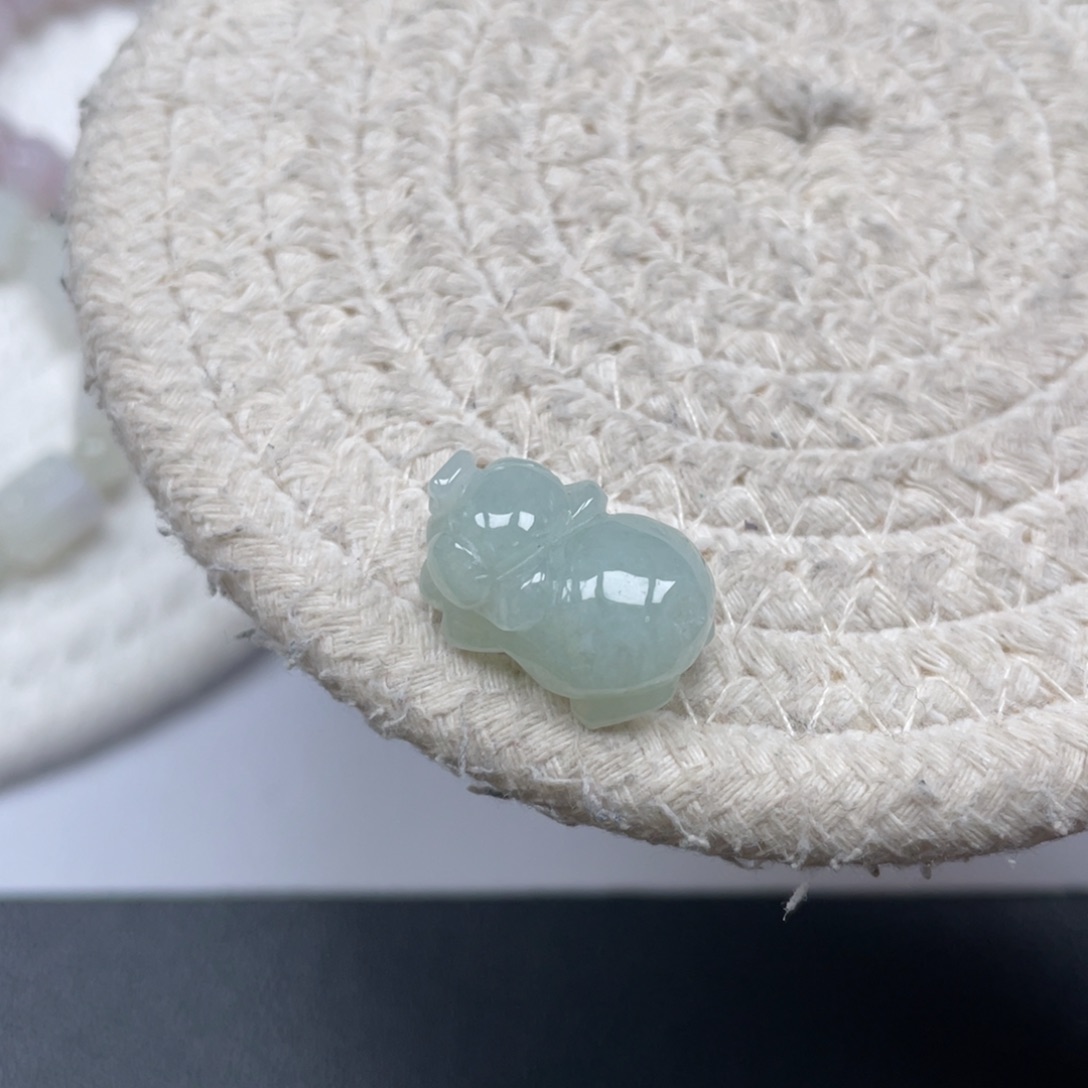 翡翠未镶嵌颈饰天然A货缅甸翡翠