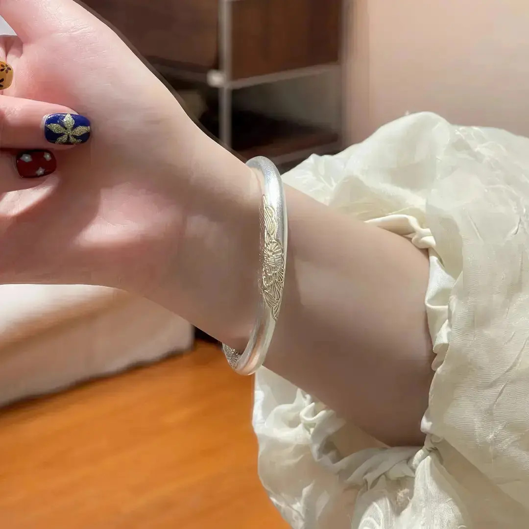 999.9繁花似锦素圈磨砂古法描金女款纯银手镯新款情人节送女友