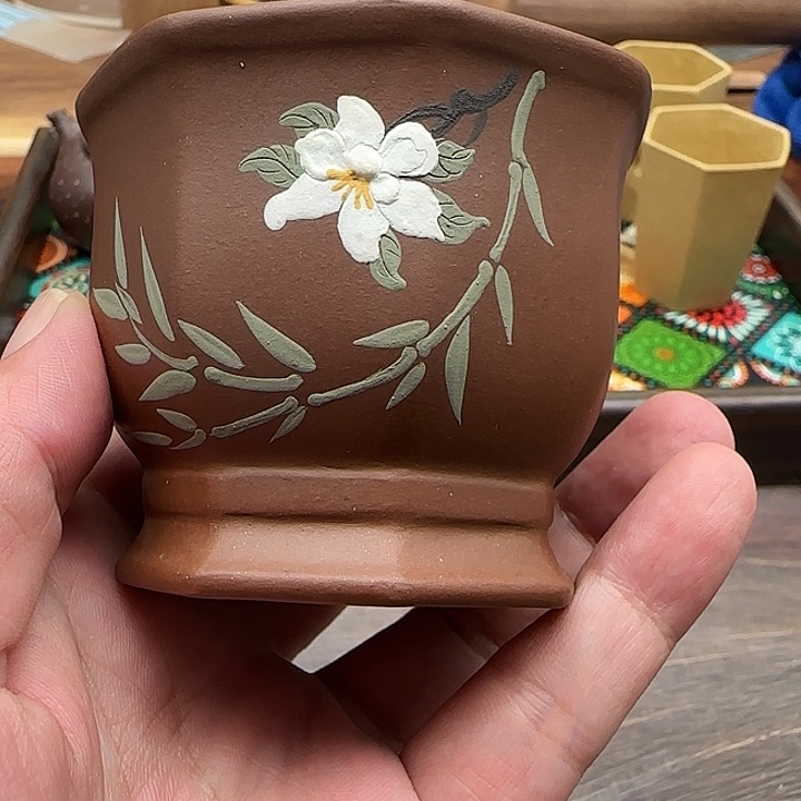 茶杯紫砂密密麻麻