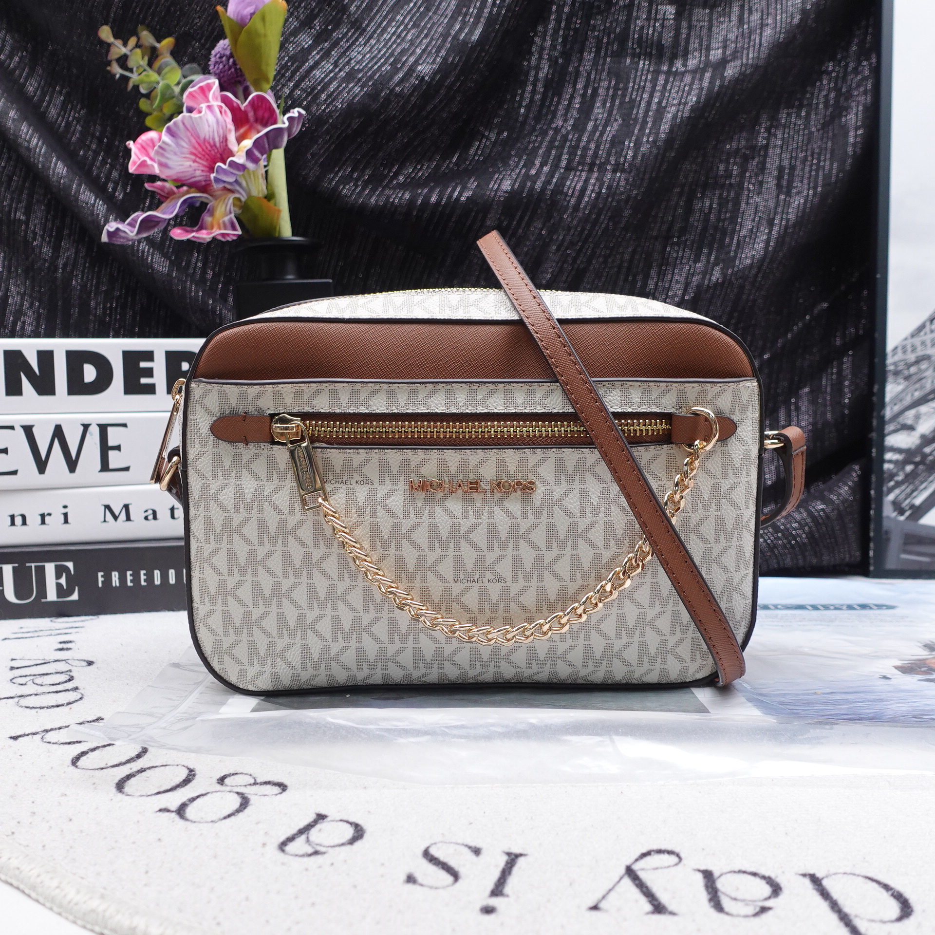 95新 MICHAEL KORS/迈克高仕 单肩包/T10296335