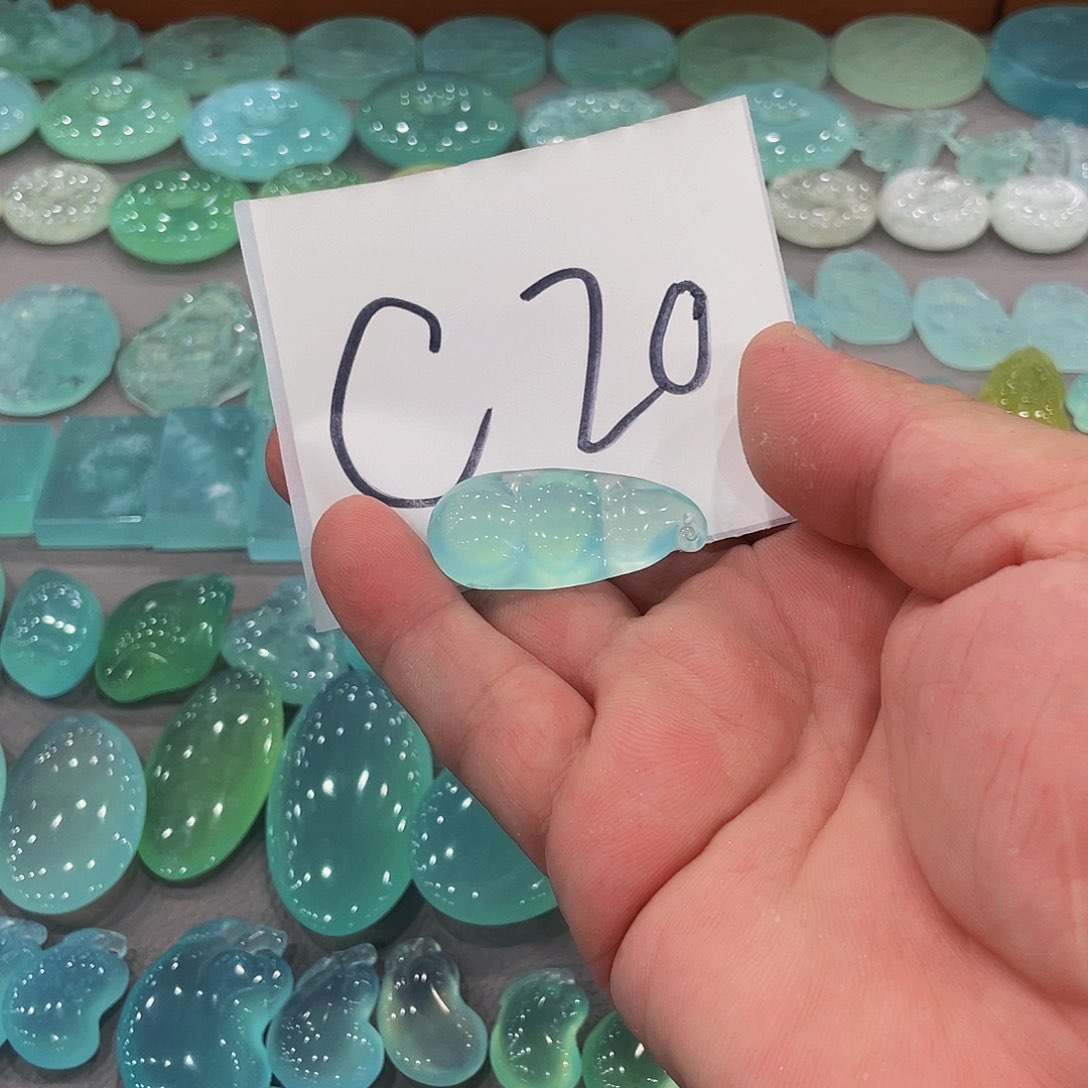 无****蛇纹石玉未镶嵌颈饰