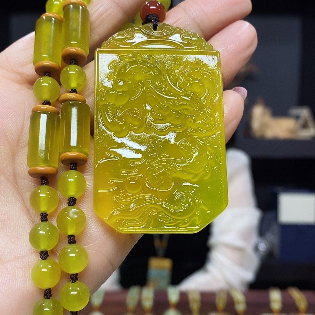 岫玉挂件吊坠未镶嵌