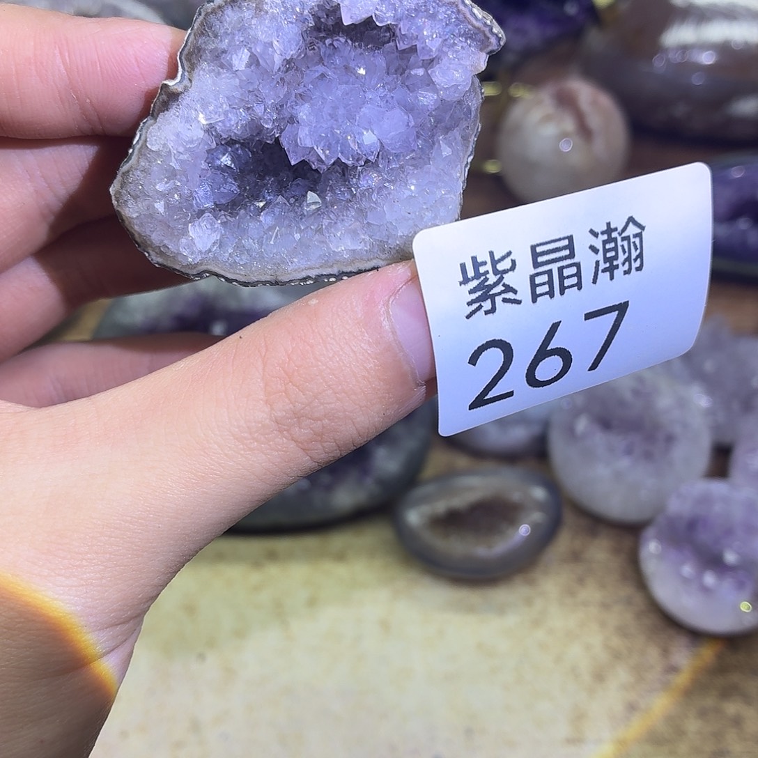 水晶大型摆件（非配饰）未镶嵌