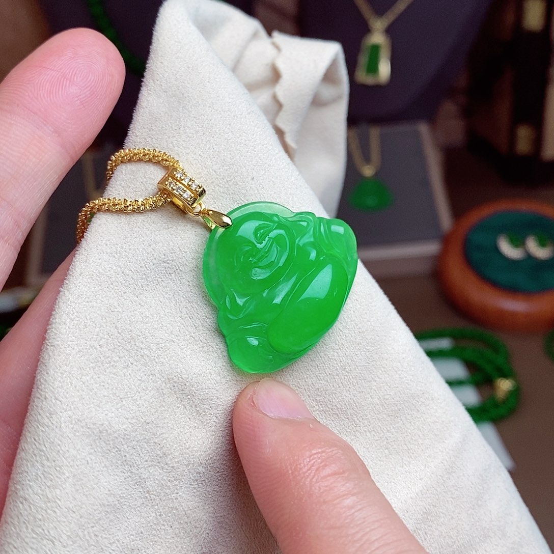 翡翠18K金镶嵌吊坠(赠链)5