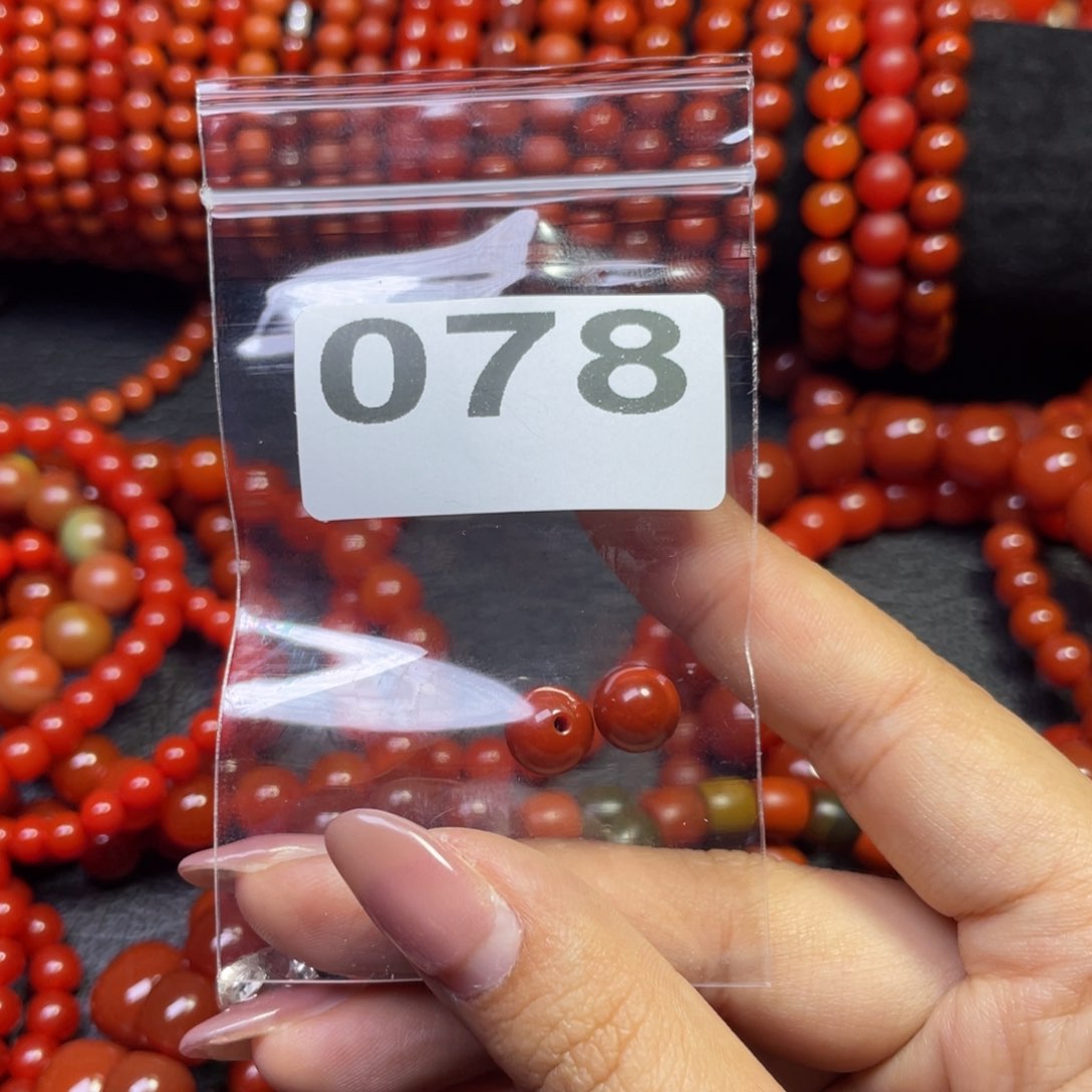 南红玛瑙手链未镶嵌沫**姥