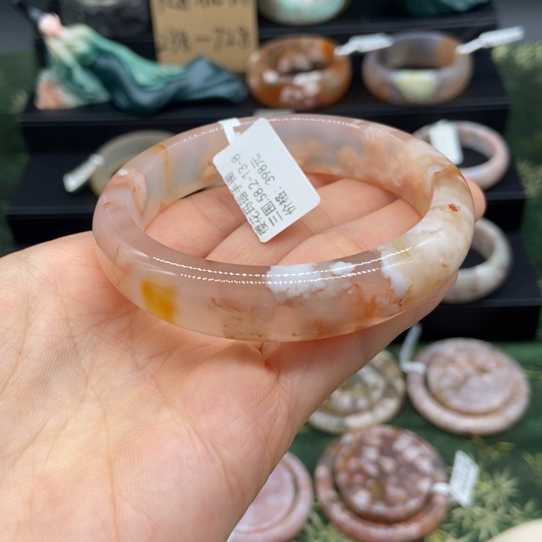 玛瑙/玉髓未镶嵌手镯