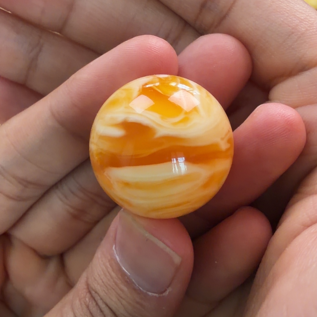 琥珀未镶嵌珠宝奇石25.4mm