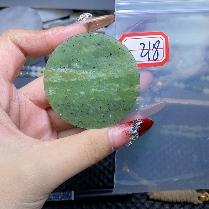和田玉和田玉边角料随机发未镶嵌