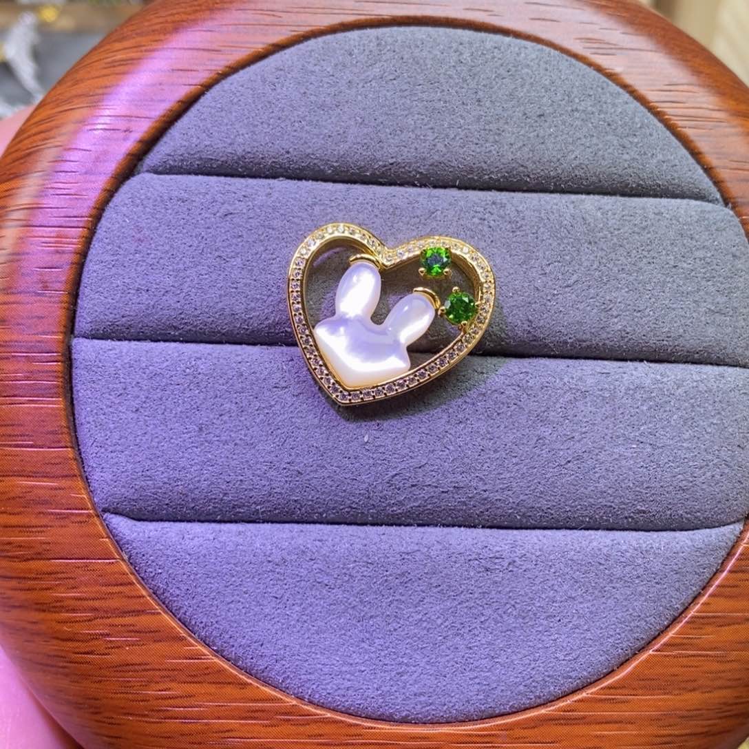 吊坠(不含链)托帕石银S925镶嵌锦****张