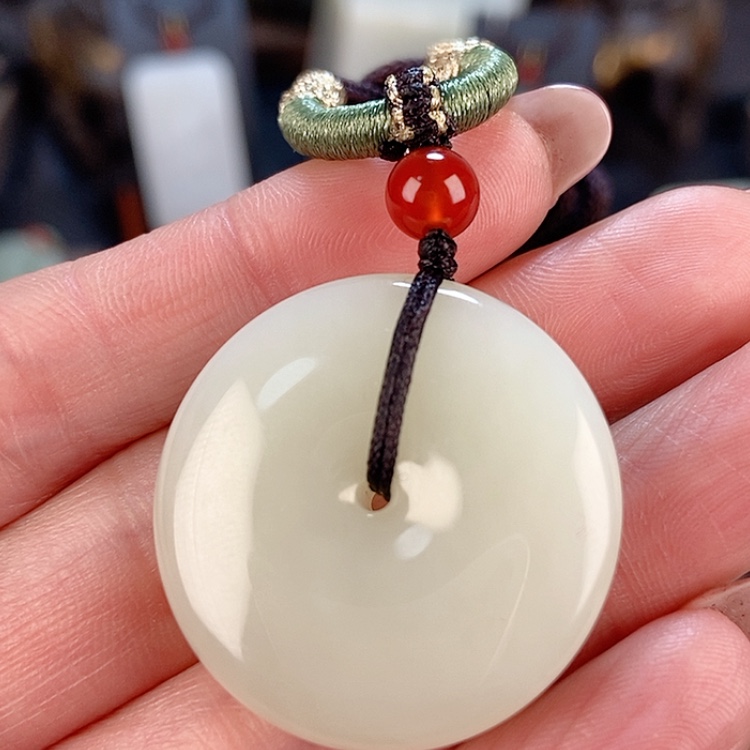 【闪购商品】和田玉颈饰未镶嵌