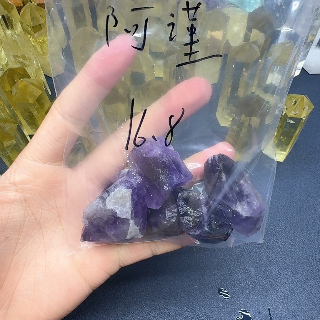 阿***谨水晶未镶嵌摆件天然水晶