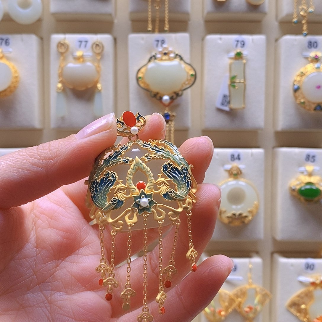 和田玉颈饰银S925镶嵌