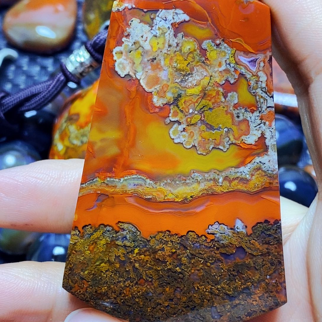 未镶嵌颈饰玛瑙/玉髓放**刀