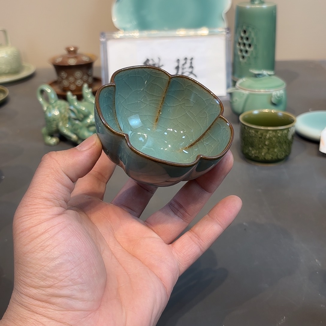 瓷片龙泉青瓷福利青瓷