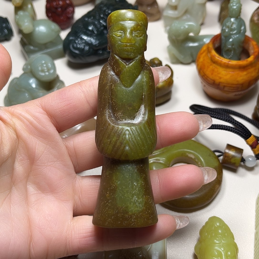 白玉菩提吊坠白玉菩提吊坠