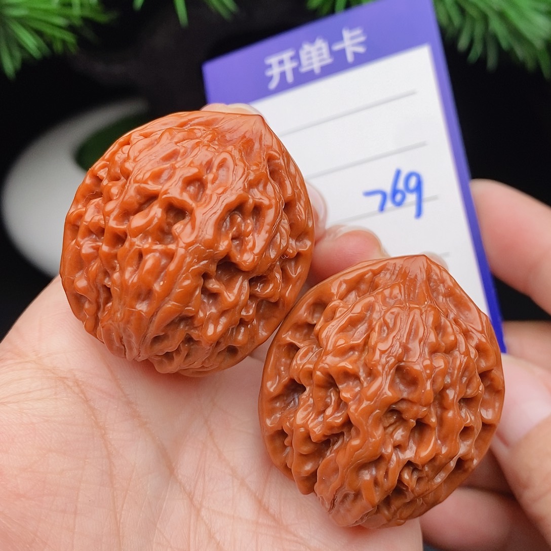 文玩核桃把件36通天769