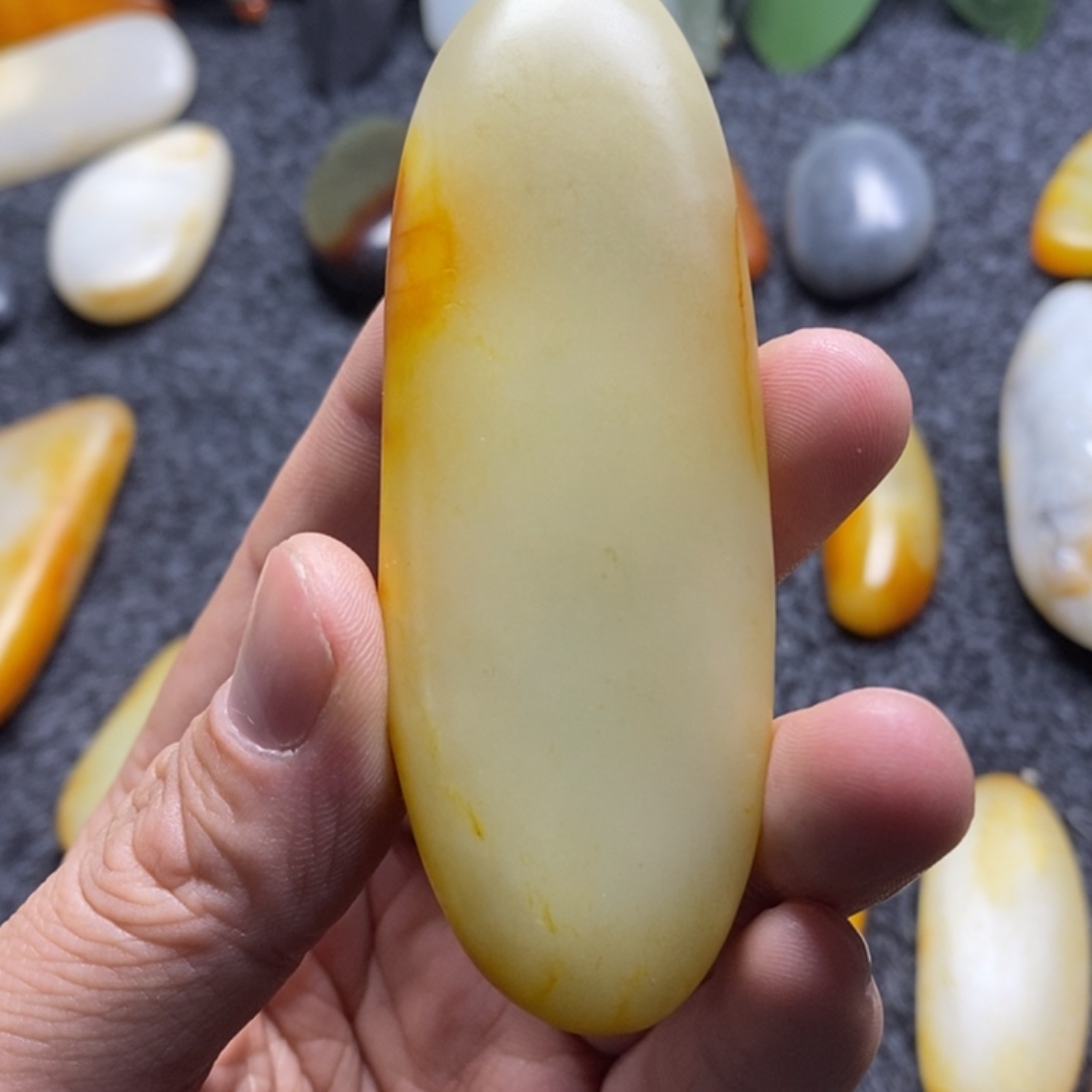 【闪购商品】和田玉颈饰未镶嵌