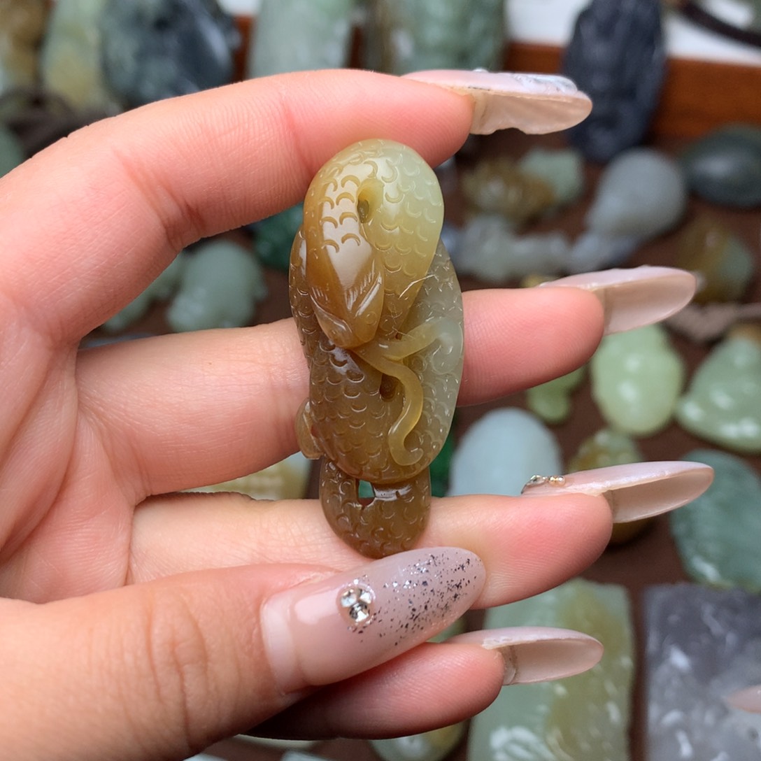 和田玉挂件未镶嵌