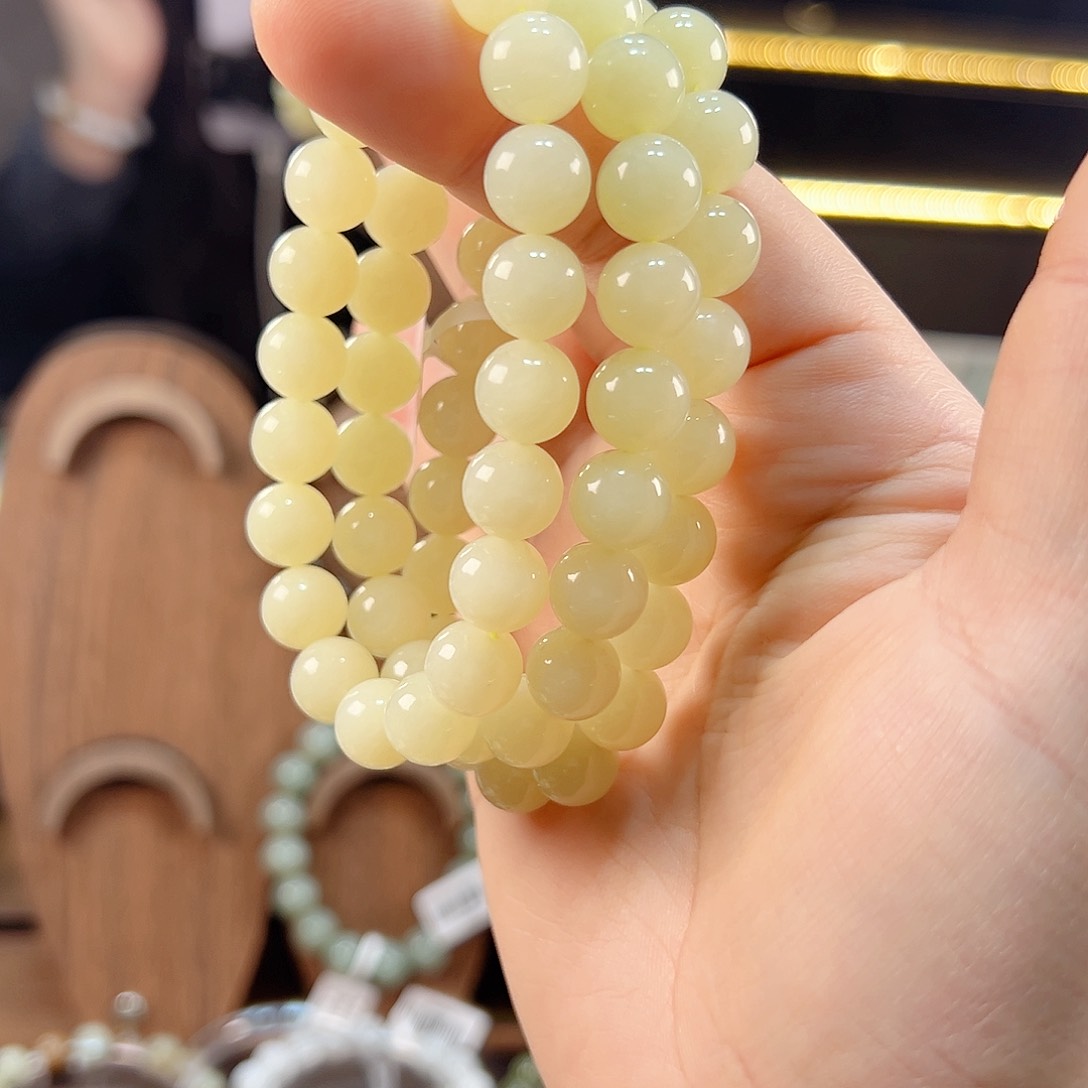 未镶嵌手串和田玉d***o若羌黄口卡十三条佳佳