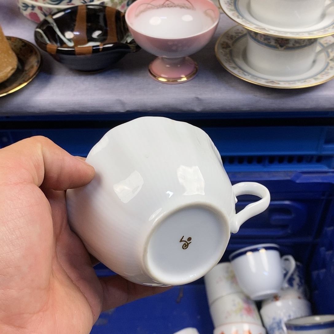 远***色茶盏哈哈哈我还没有那么爱