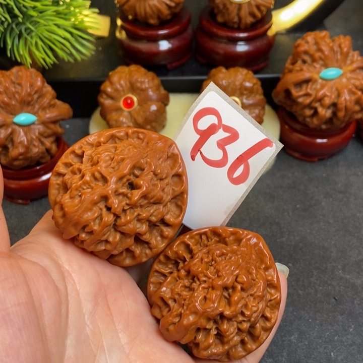 文玩核桃把件42官帽936