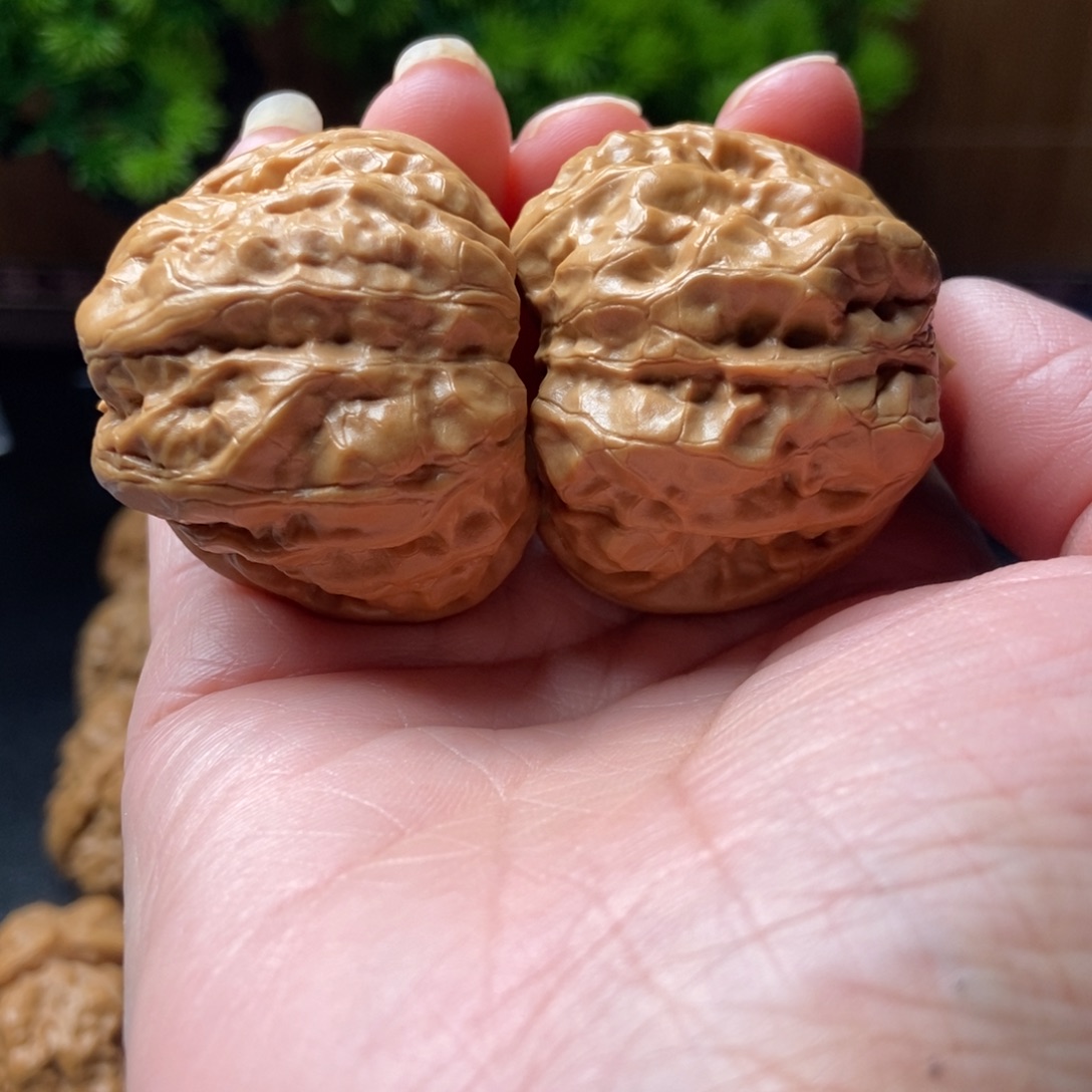 文玩核桃把件蛤蟆头40