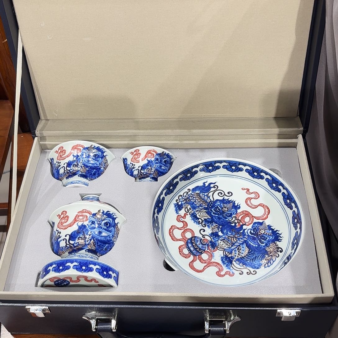 瓷片景德镇瓷器展和