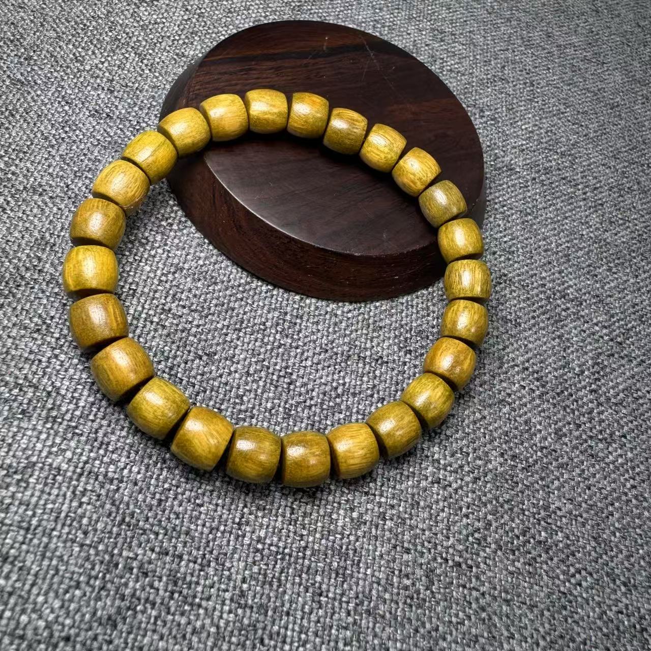 直切桶珠绿檀手串