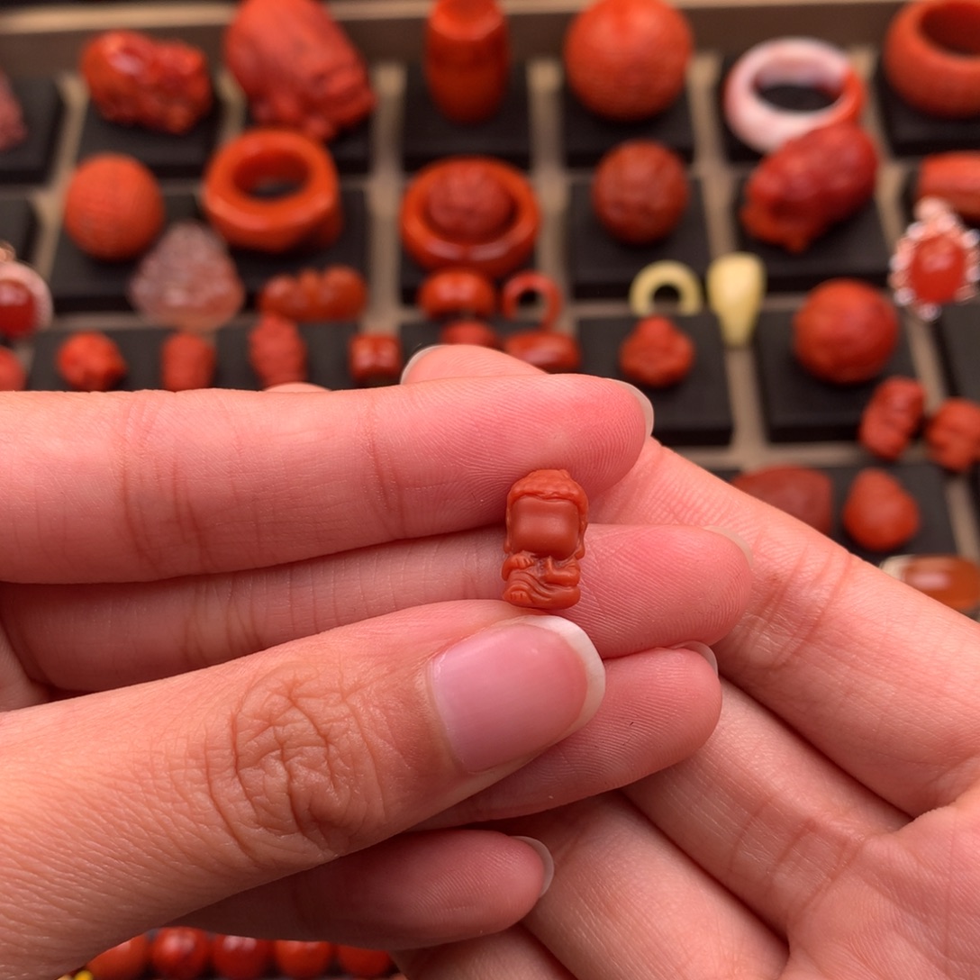 南红玛瑙未镶嵌无相佛7