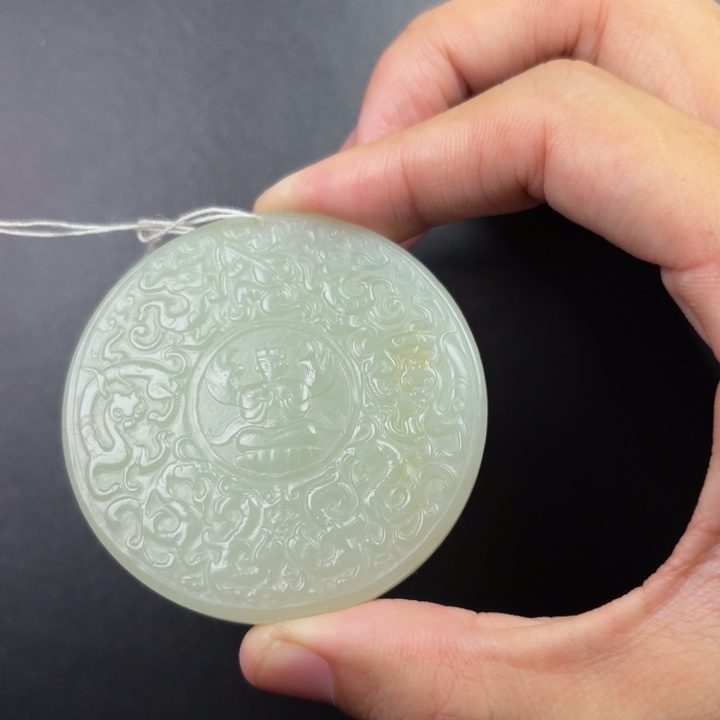 宏***哥和田玉未镶嵌颈饰