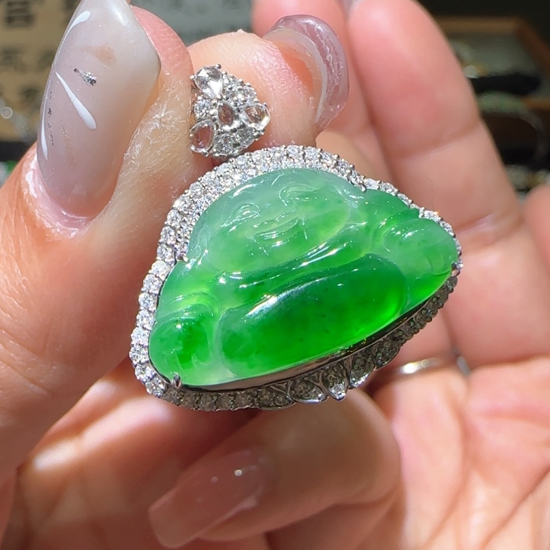 【闪购商品】翡翠颈饰18K金镶嵌缅甸