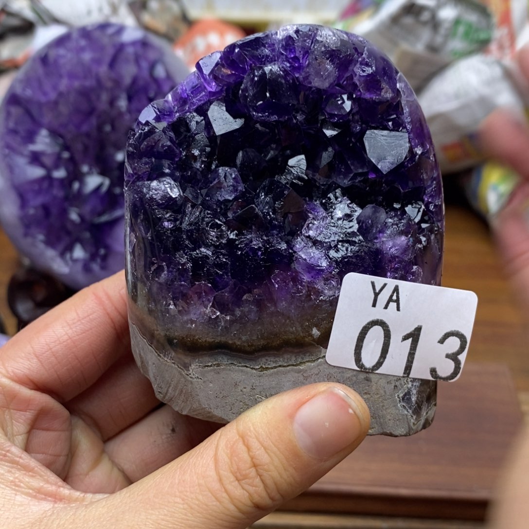 水晶大型摆件（非配饰）未镶嵌