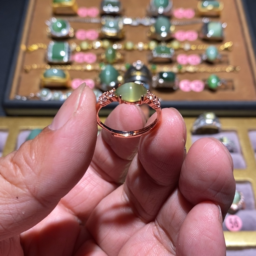 和田玉（碧玉）戒指未镶嵌