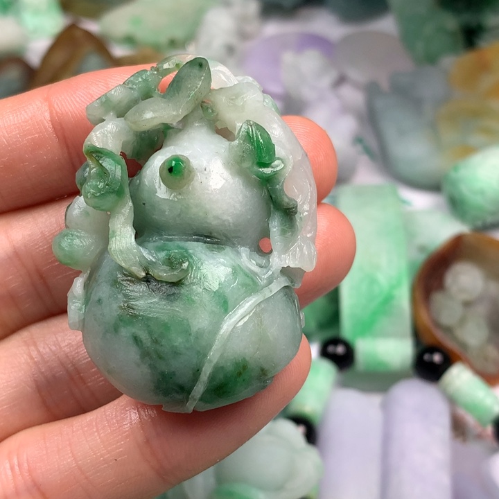 未镶嵌定制翡翠翡翠