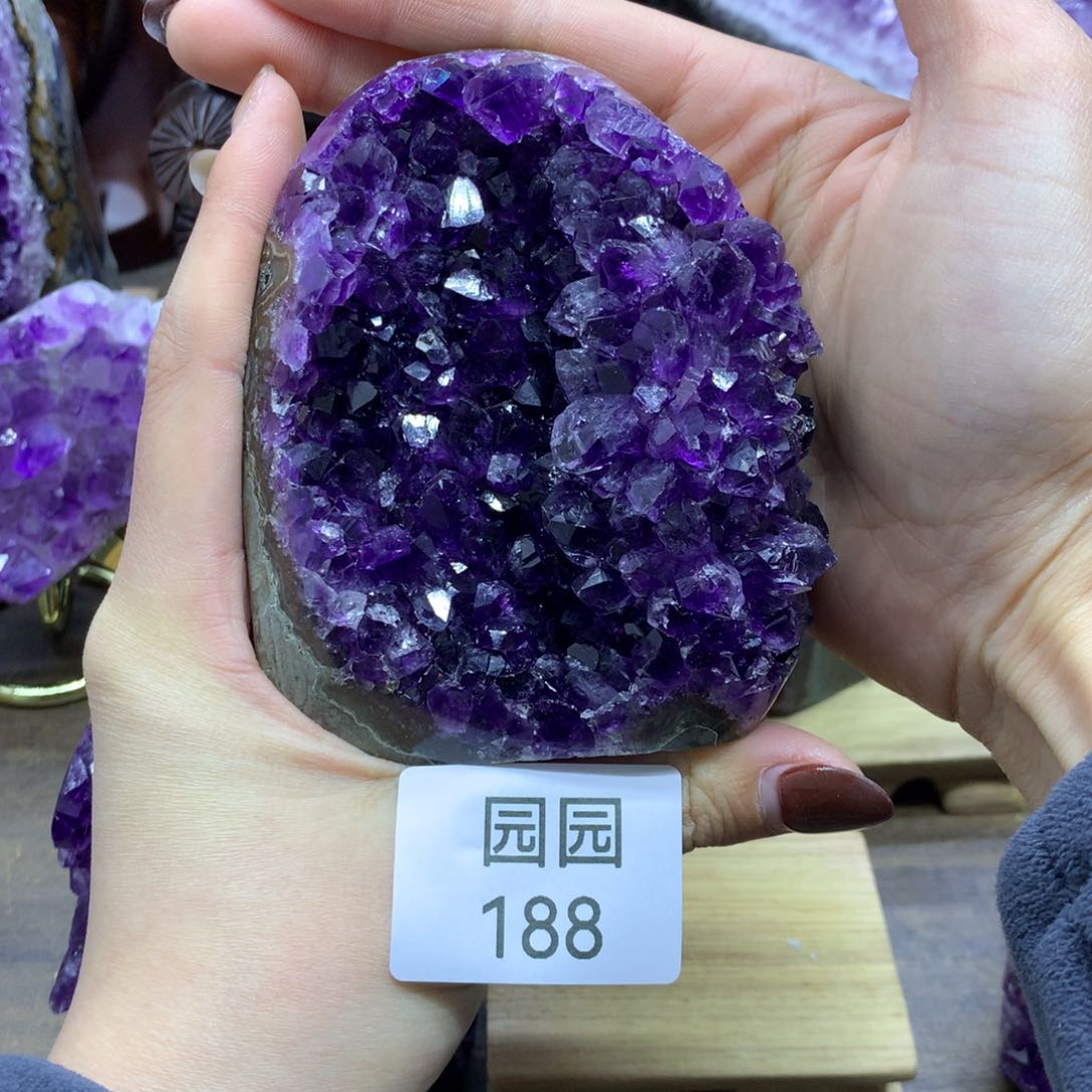 紫晶大型摆件（非配饰）未镶嵌冰*