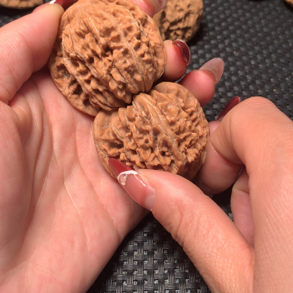 【闪购商品】文玩核桃吊坠四座楼