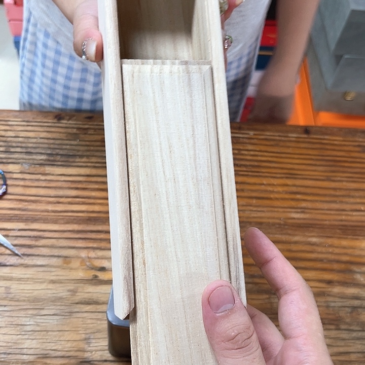 孤品茶具套装等。      