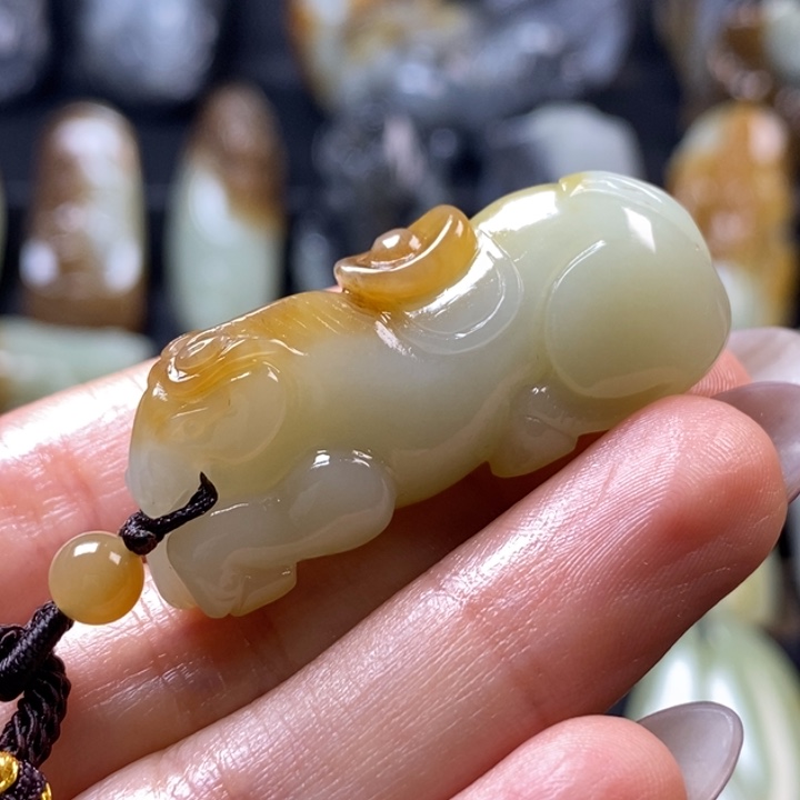 和田玉未镶嵌挂件