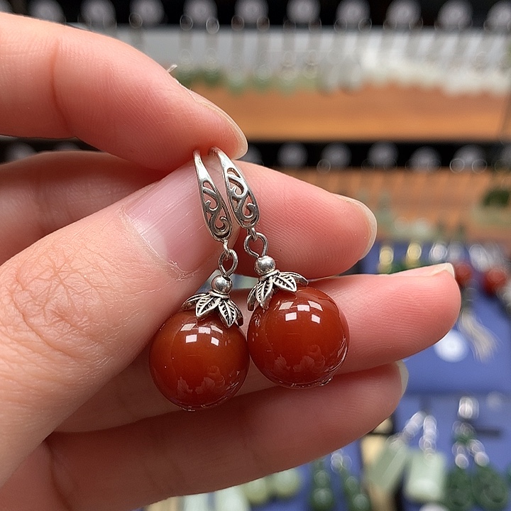 玛瑙/玉髓银S925镶嵌耳环12左右