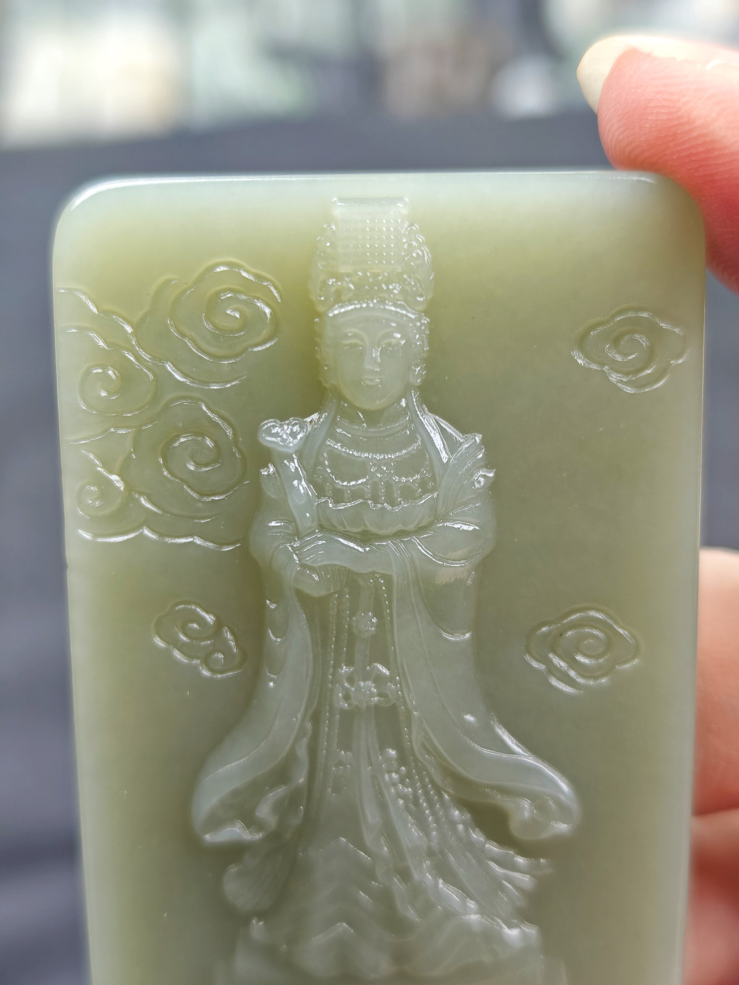 【大洪宏】新疆和田玉 妈祖 青白色 配绳