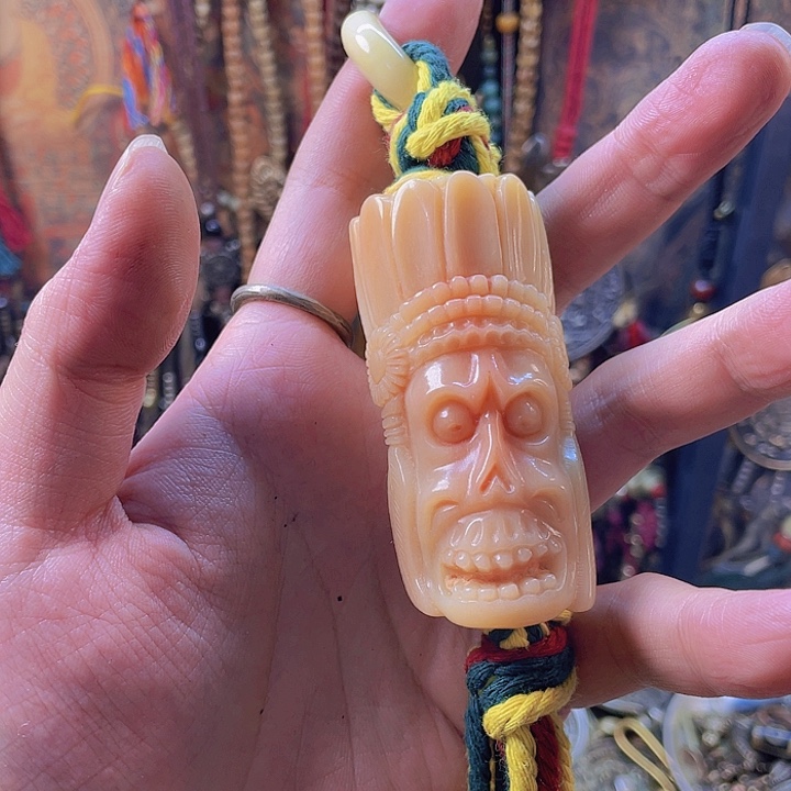 福利尸陀林守护手把件驼骨手把件