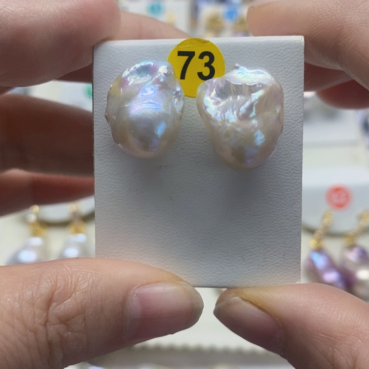 银S925镶嵌耳饰淡水珍珠