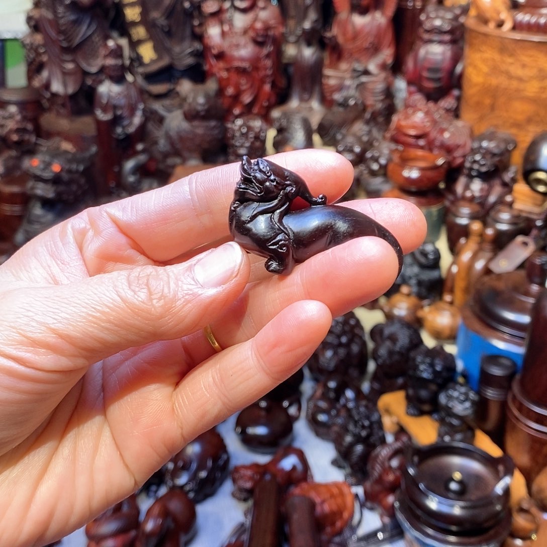 檀香紫檀（小叶紫檀）汉代貔貅