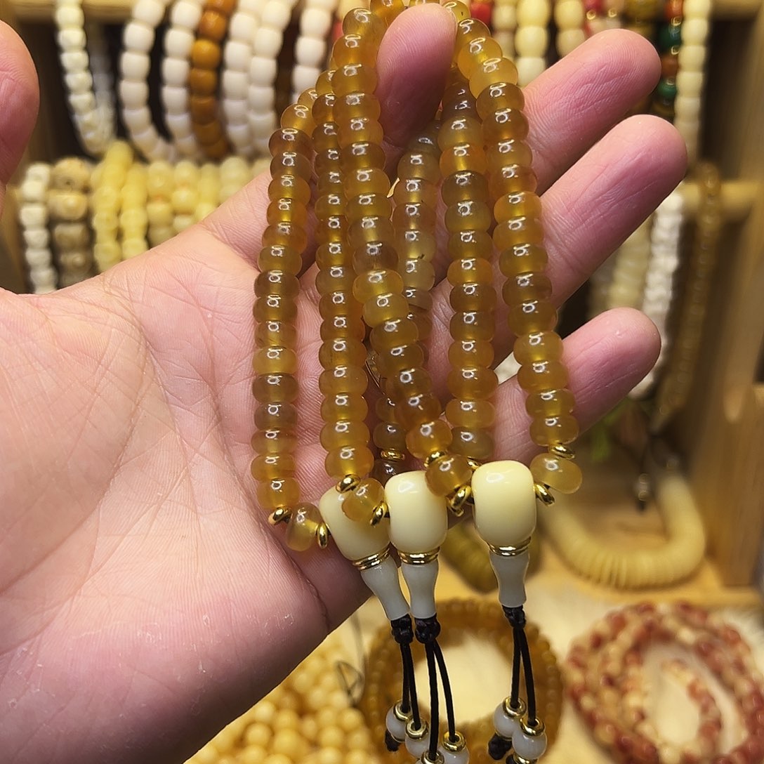 桃核把件0.9冰花羊角手持