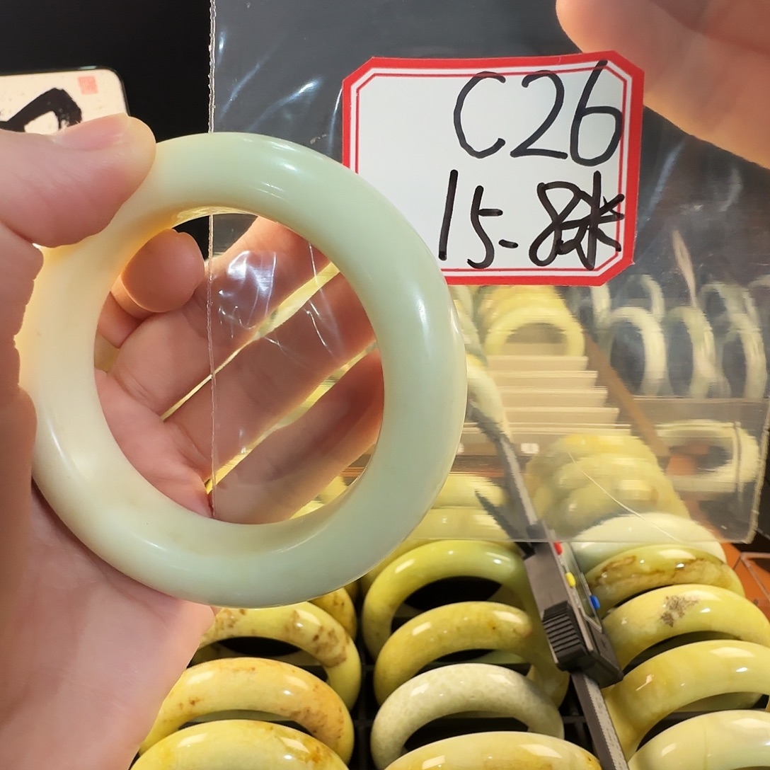 唐***墨蛇纹石玉合金手镯