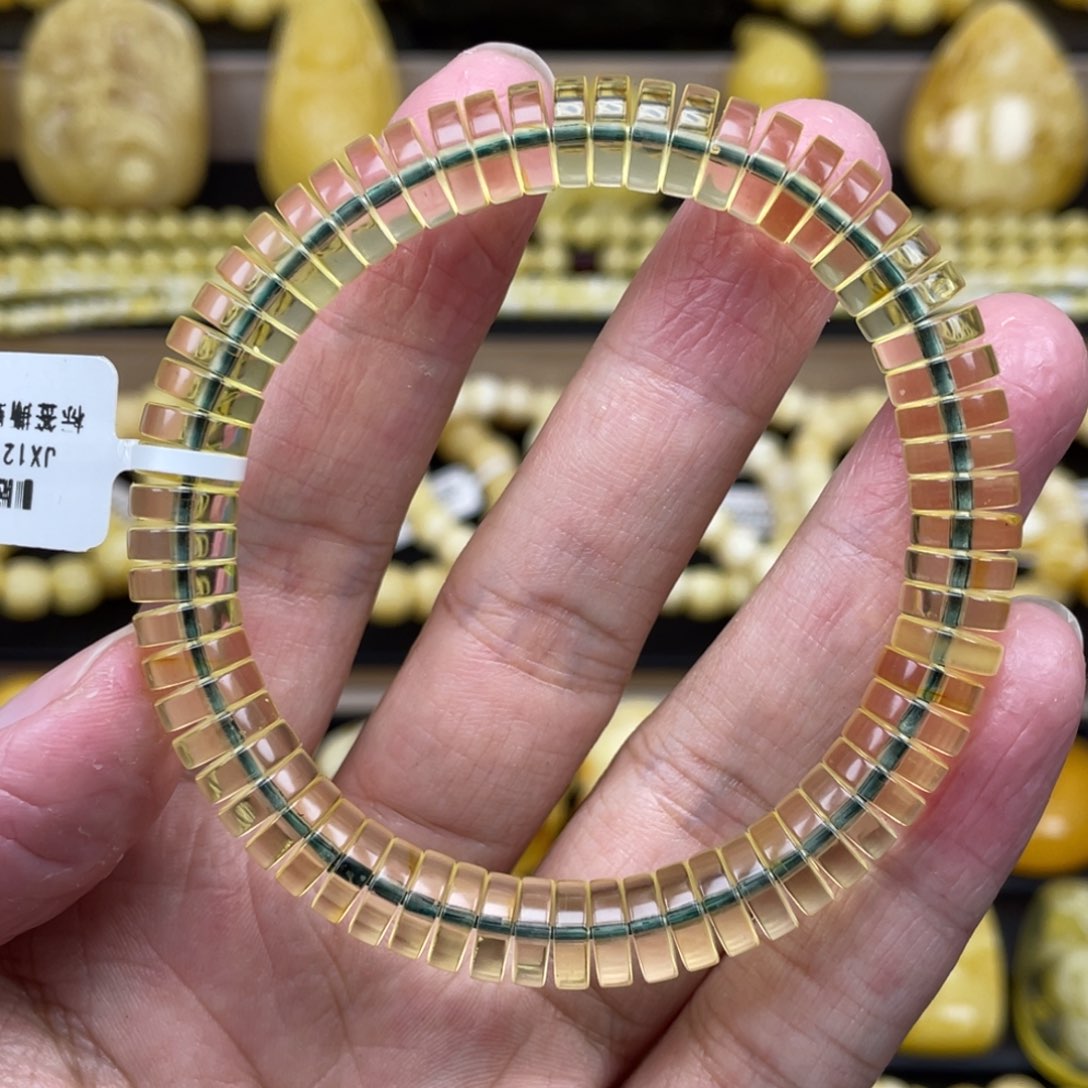 琥珀裸石未镶嵌琥珀蜜蜡