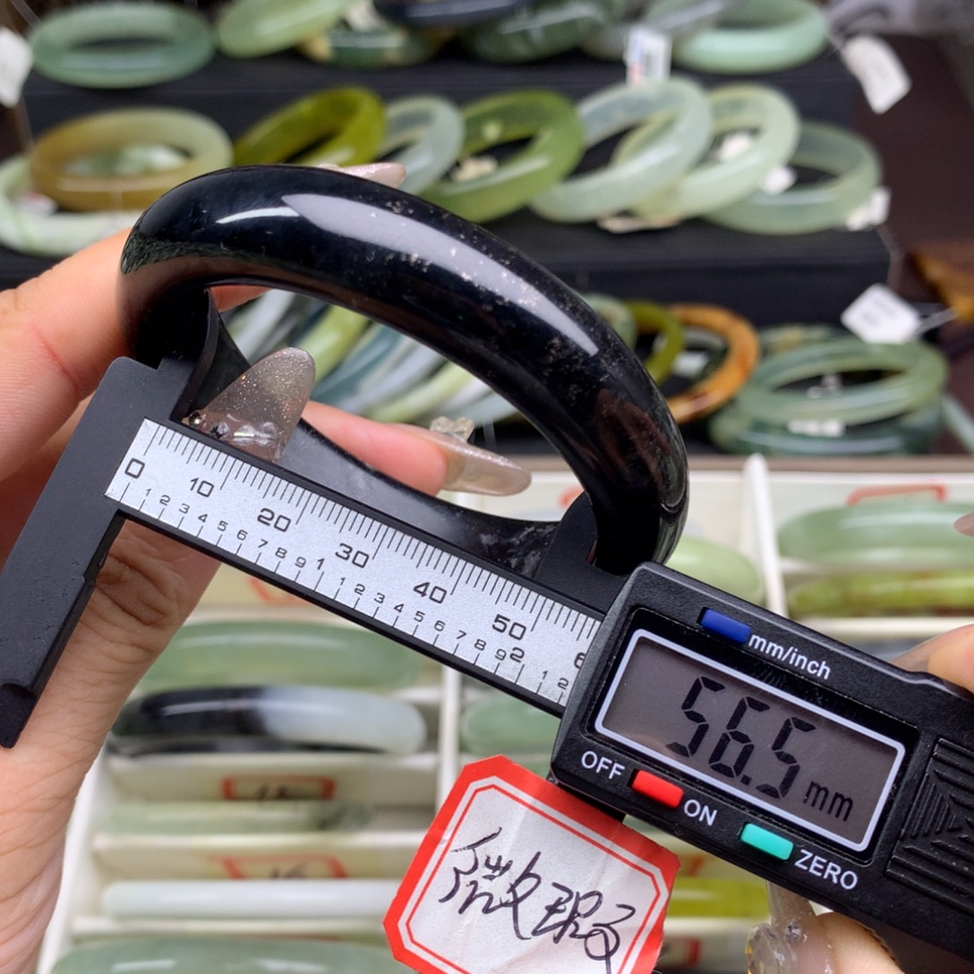 未镶嵌蛇纹石玉手镯12
