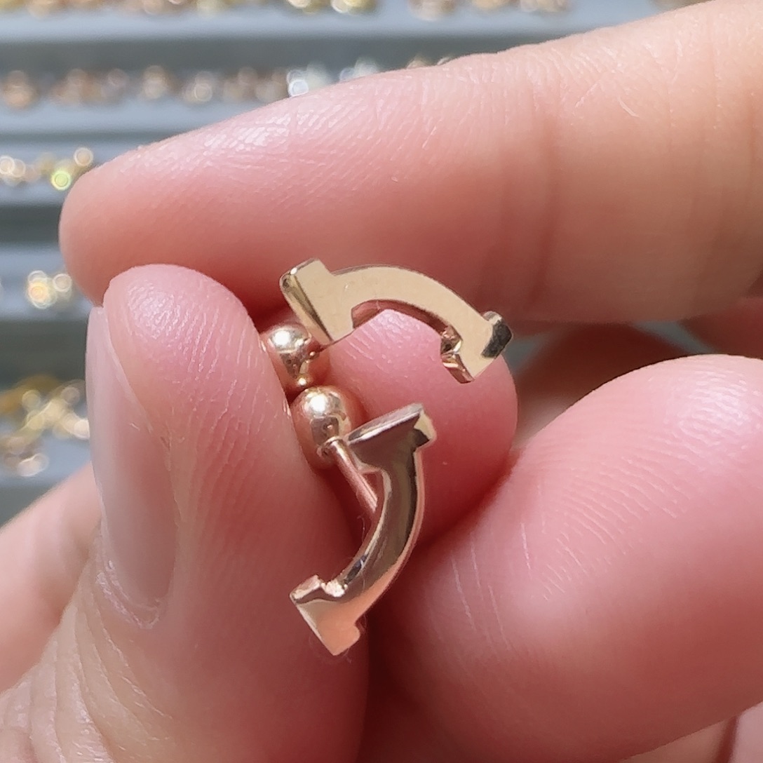 18K金耳饰多样性发货